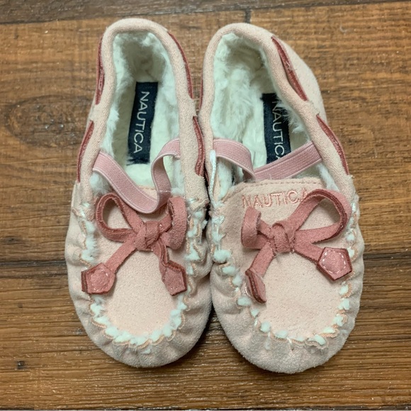 Nautica Pink Moccasin Toddler Girls Size 6 slippers - Picture 1 of 6
